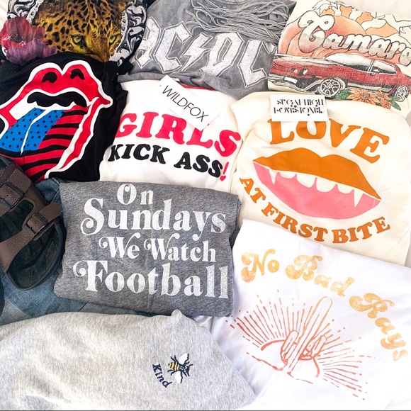 Instagram: @thatposhmom - Picture 3 of 10